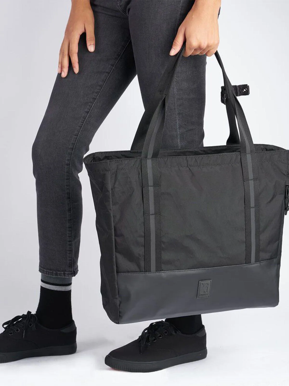 Chrome Industries Civvy Tote Bag All Black