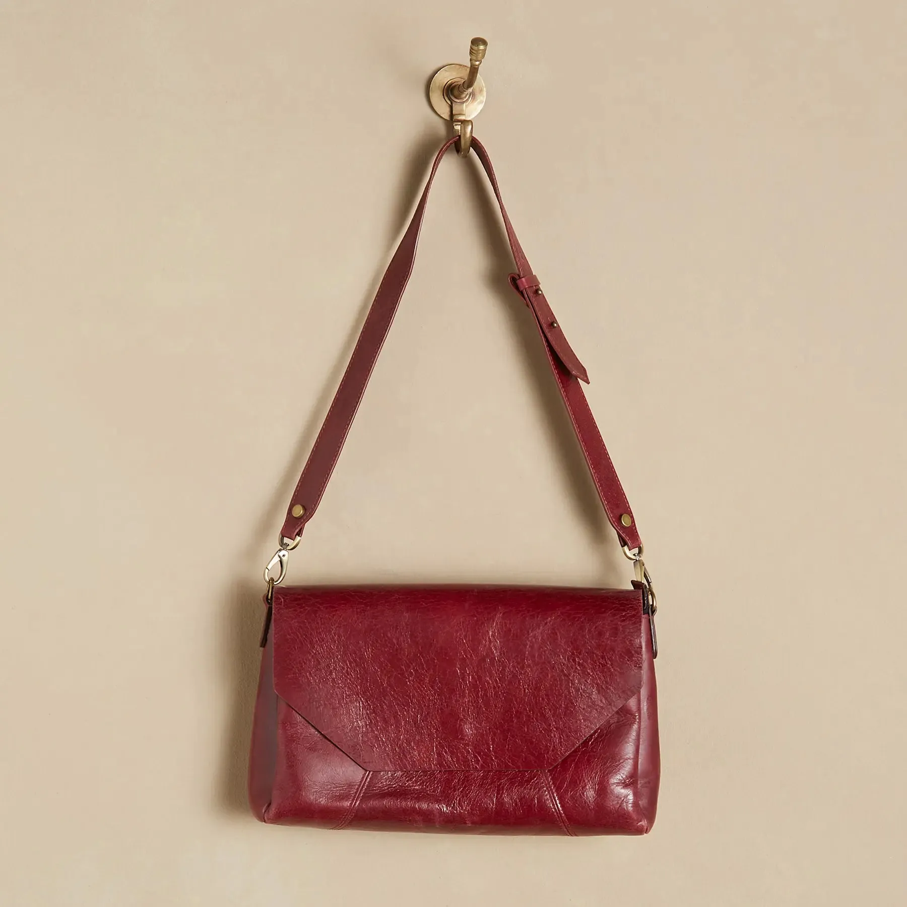 Nayra Handbag